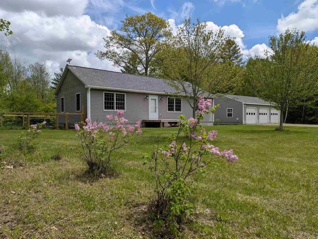 41 Honeydew Way Unity NH 03743