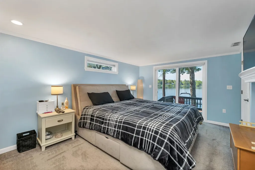 308 Pinkham Road Middleton NH 03887