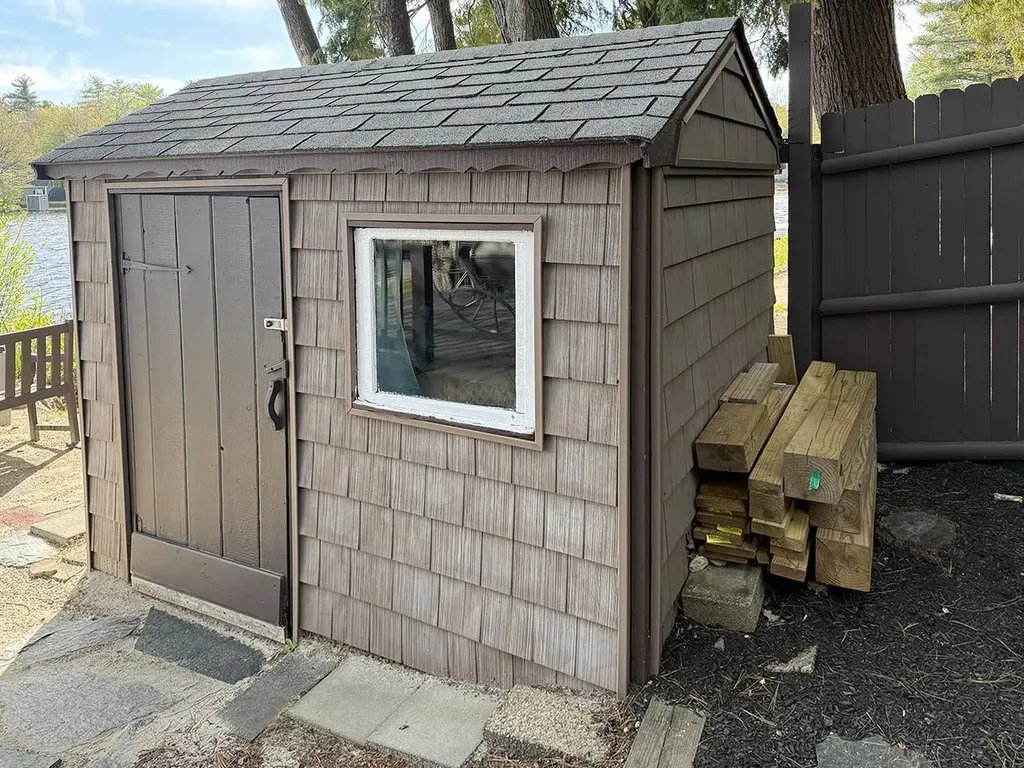 308 Pinkham Road Middleton NH 03887