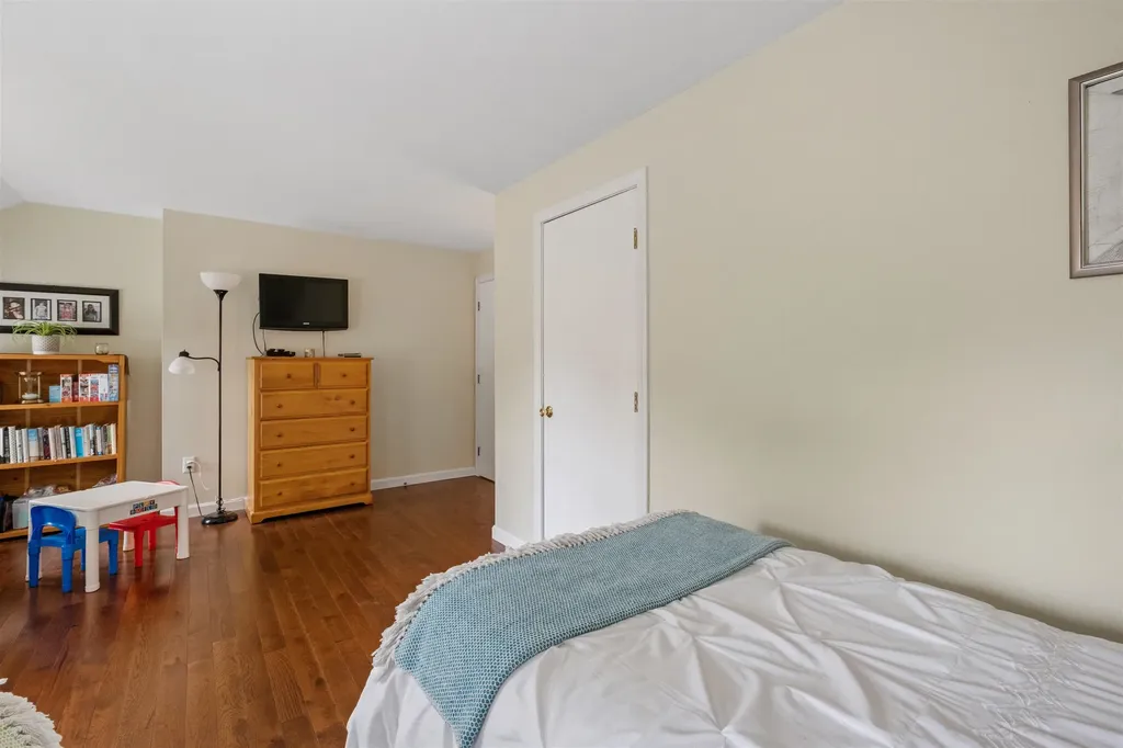54 Brown Hill Road Belmont NH 03220