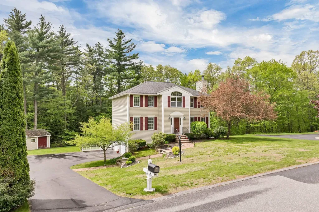 46 Faith Drive Derry NH 03038