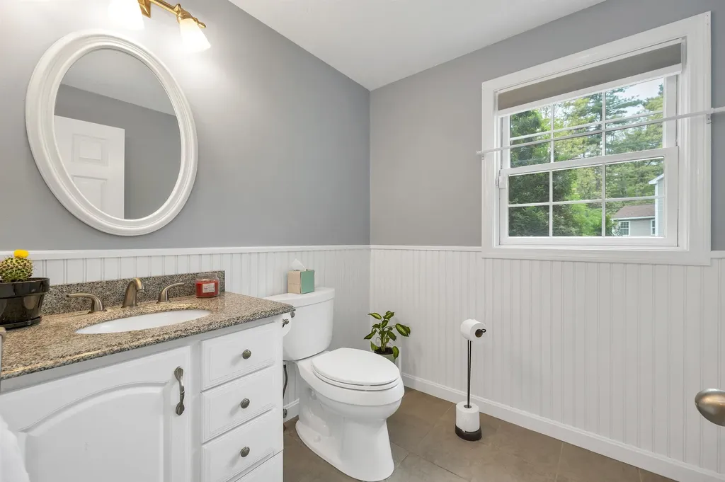 46 Faith Drive Derry NH 03038