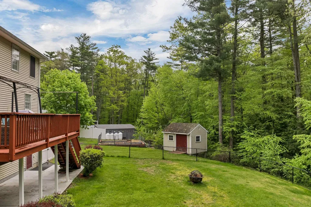 46 Faith Drive Derry NH 03038