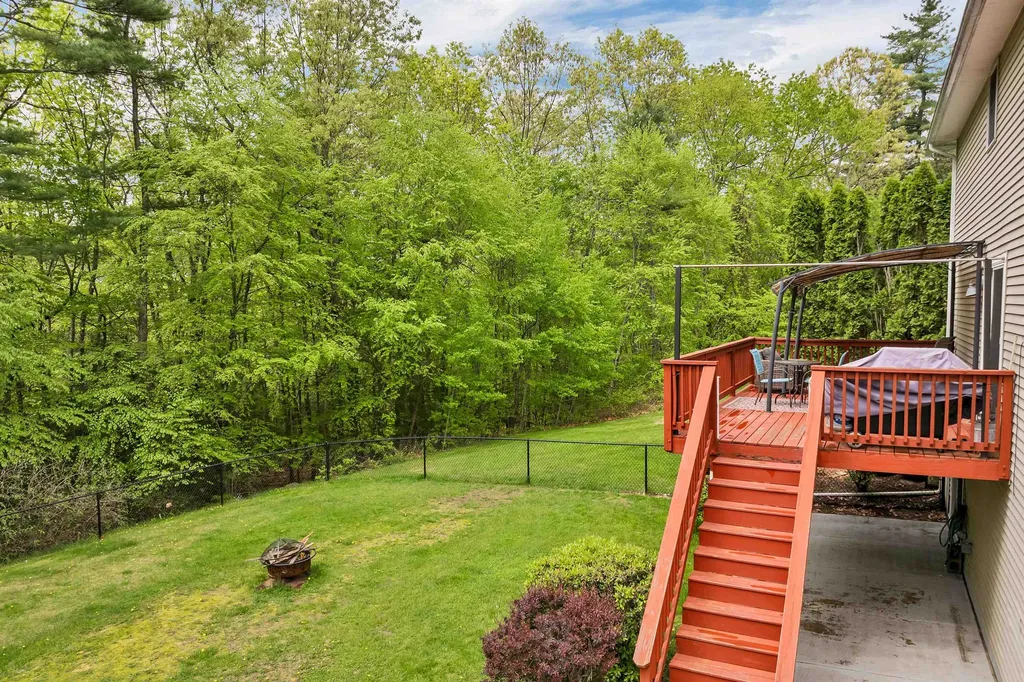 46 Faith Drive Derry NH 03038