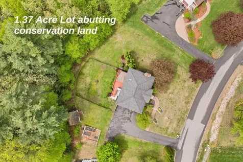 46 Faith Drive Derry NH 03038