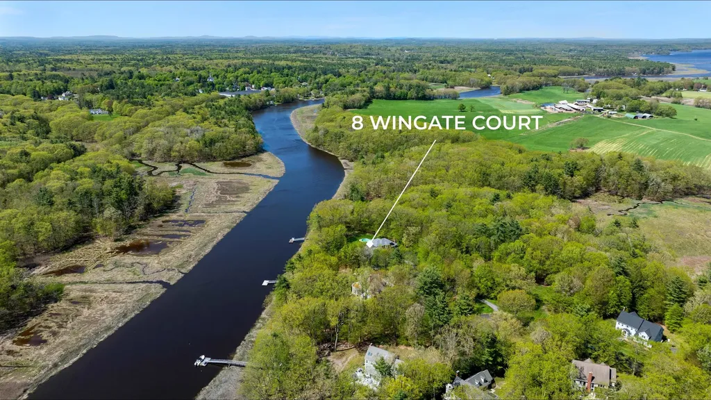8 Wingate Court Stratham NH 03885