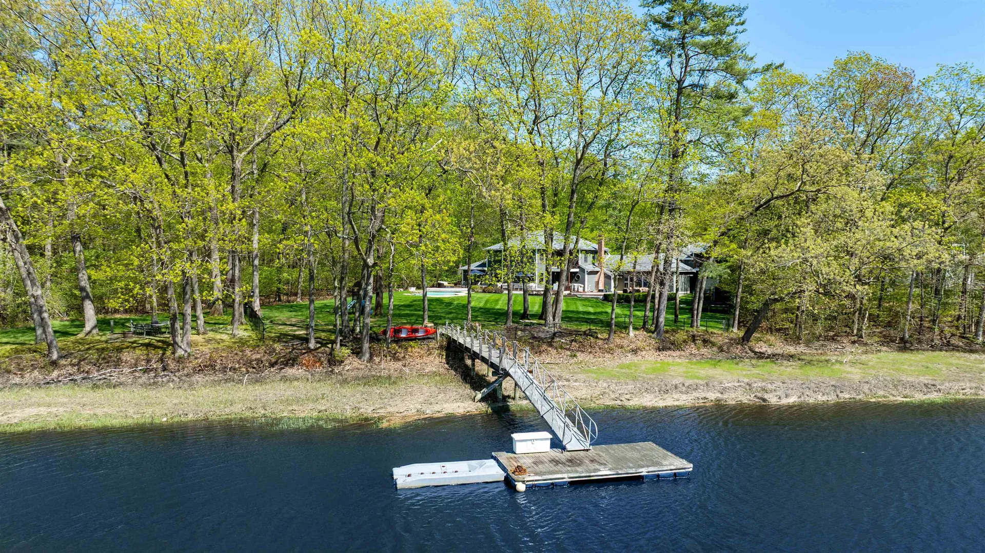 8 Wingate Court Stratham NH 03885