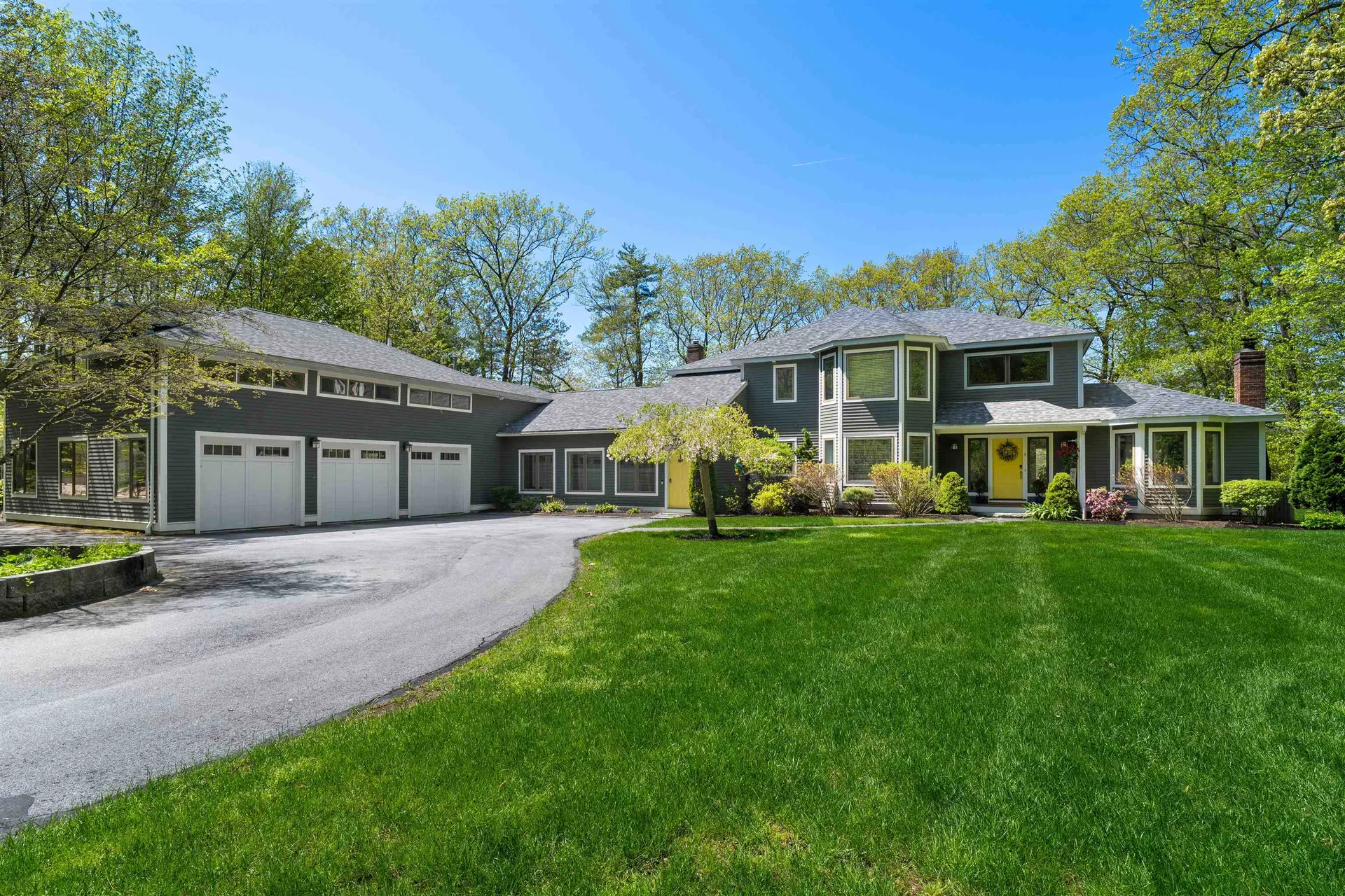 8 Wingate Court Stratham NH 03885