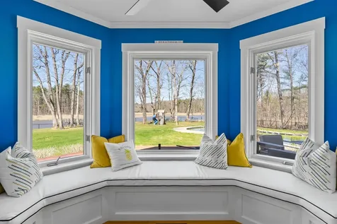 8 Wingate Court Stratham NH 03885