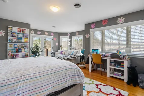 8 Wingate Court Stratham NH 03885
