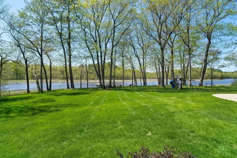 8 Wingate Court Stratham NH 03885