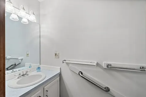 36 Dunvegan Woods Drive Hampton NH 03842