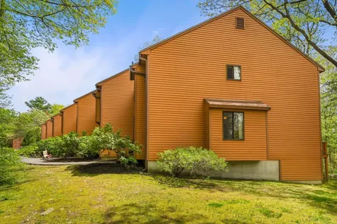 36 Dunvegan Woods Drive Hampton NH 03842