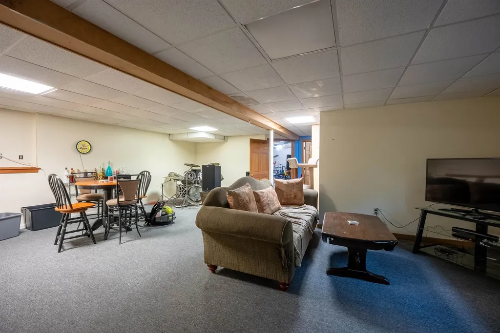 175 Blackwater Road Somersworth NH 03878-1206