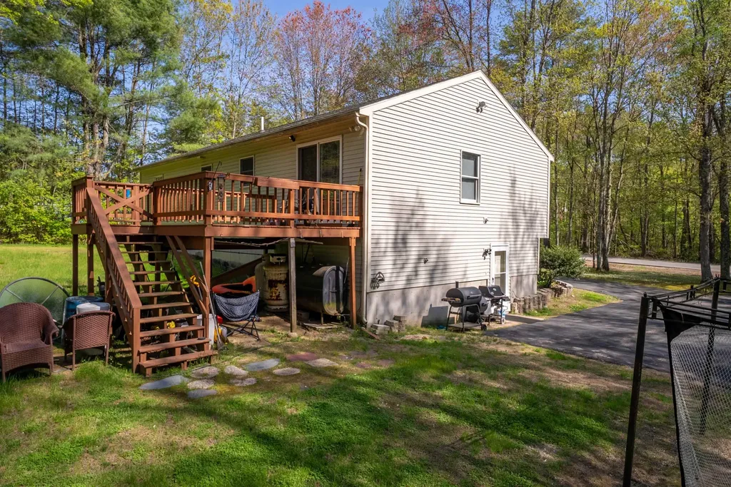 175 Blackwater Road Somersworth NH 03878-1206