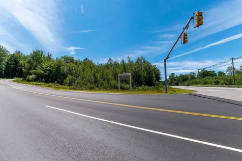 2 Boulder Point Drive Plymouth NH 03264