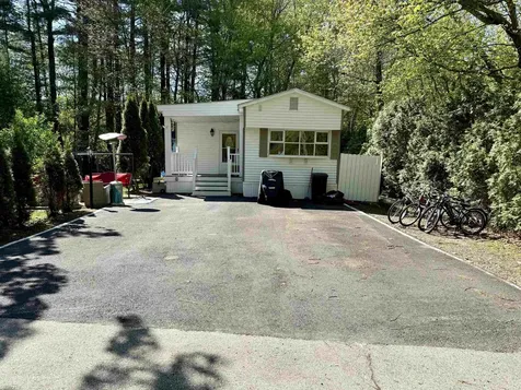 40 Trout Brook Drive Nashua NH 03062