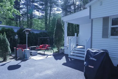 40 Trout Brook Drive Nashua NH 03062