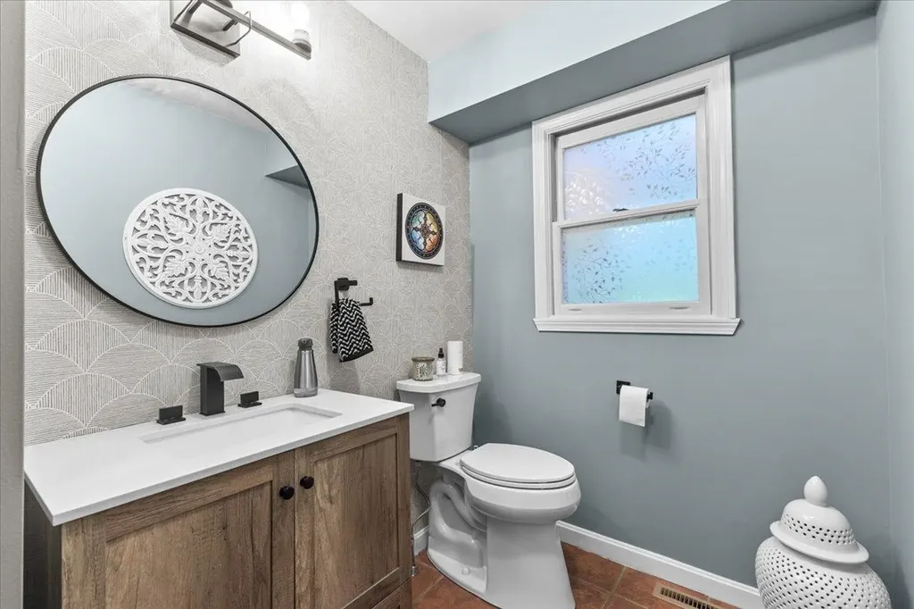 76 Beech Street Essex Junction VT 05452