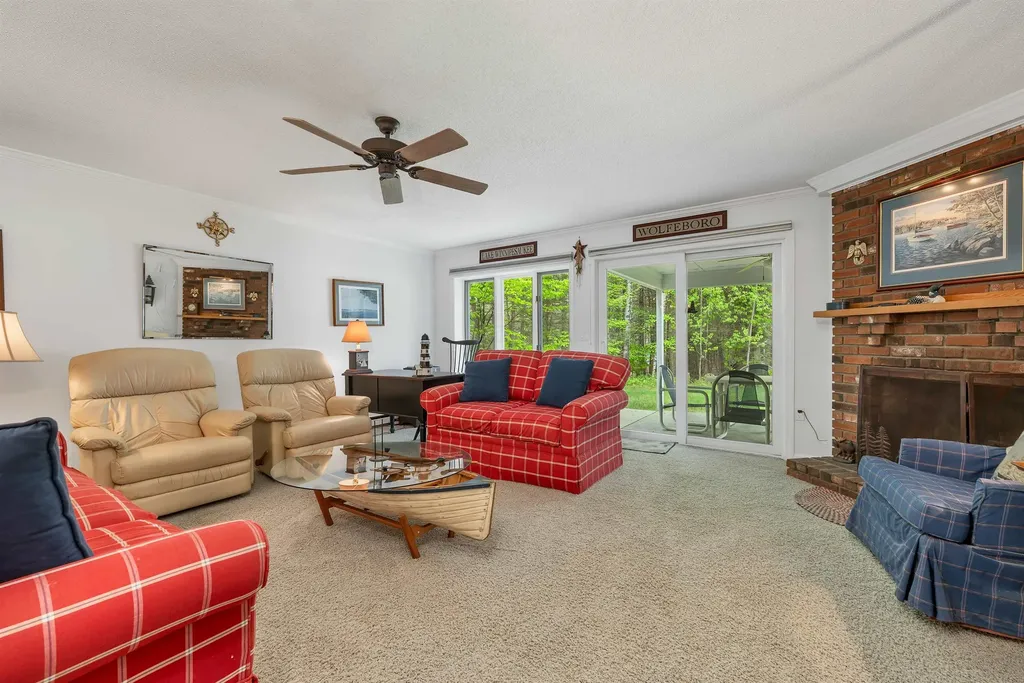 40-21 Harbor Way Wolfeboro NH 03894