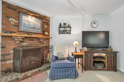 40-21 Harbor Way Wolfeboro NH 03894