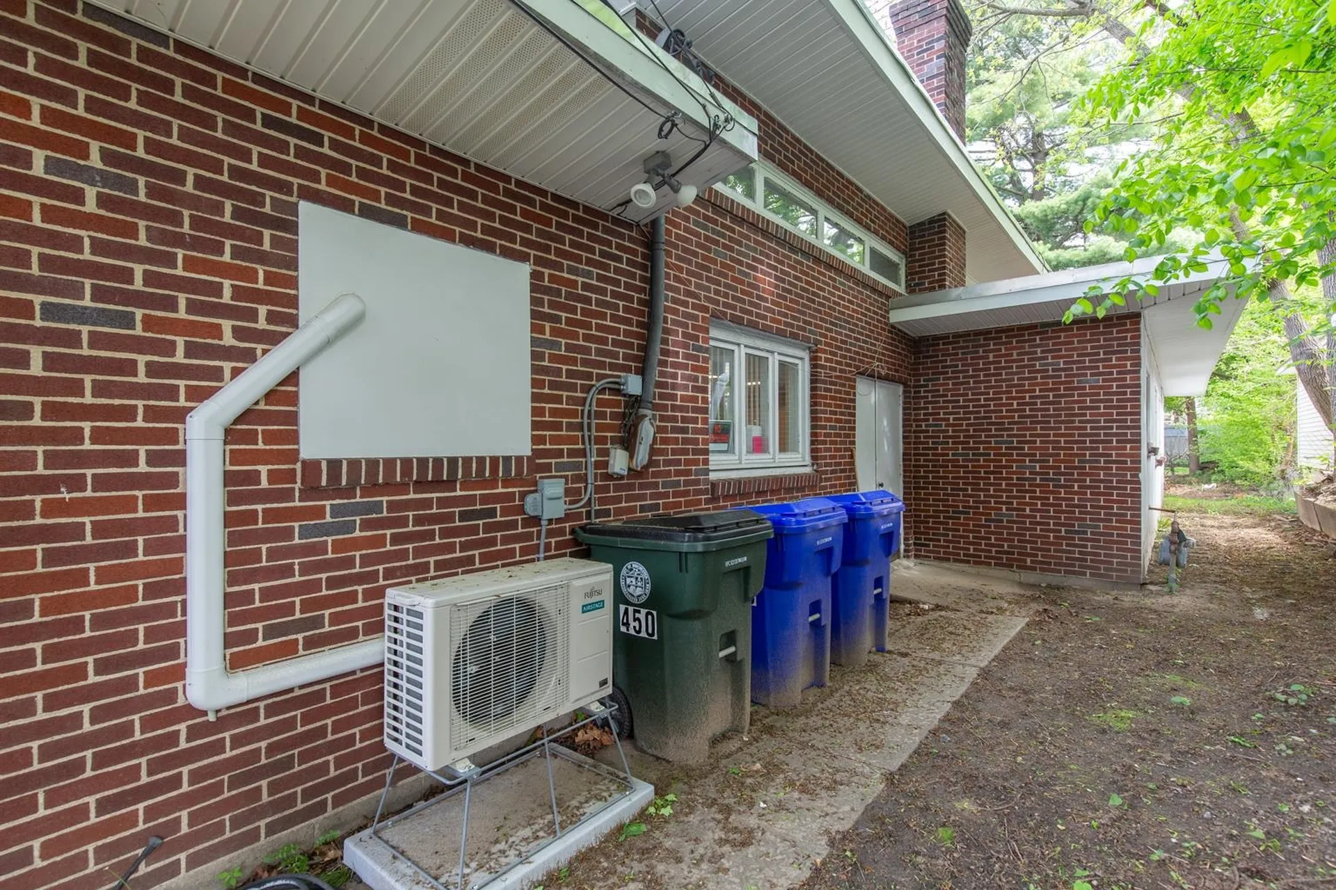 450 Hanover Street Manchester NH 03104