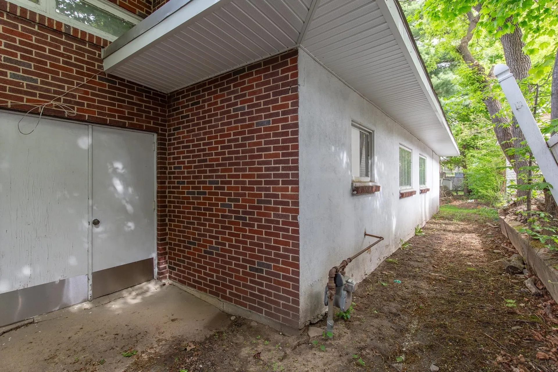 450 Hanover Street Manchester NH 03104