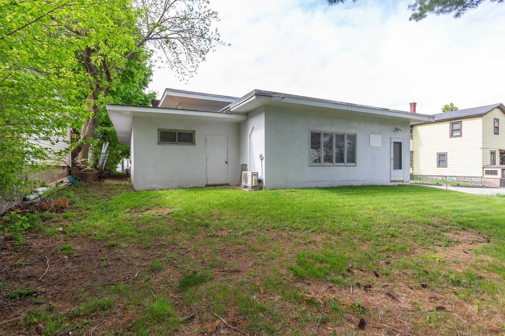 450 Hanover Street Manchester NH 03104