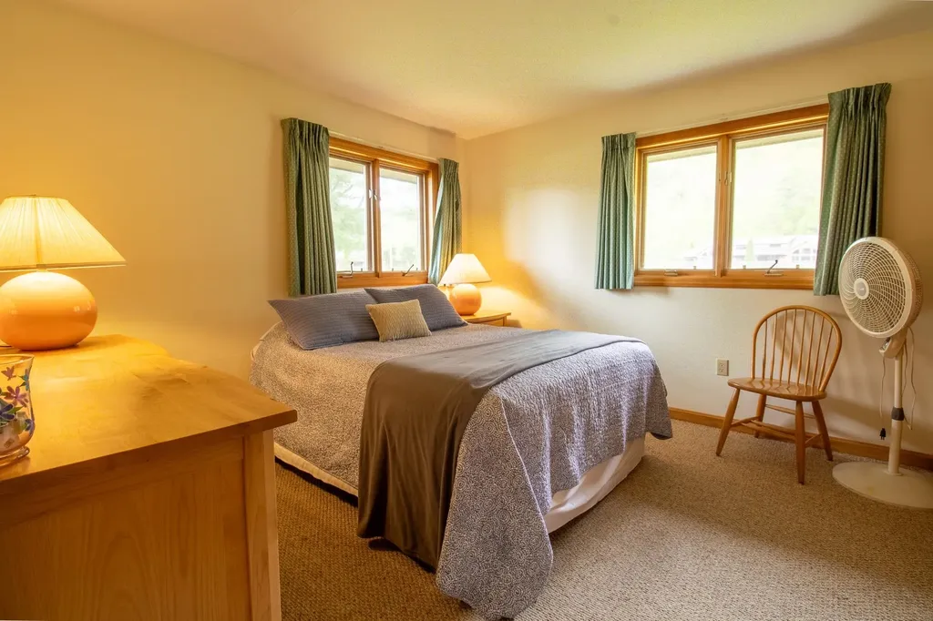 11 Jack O Lantern Drive Woodstock NH 03293