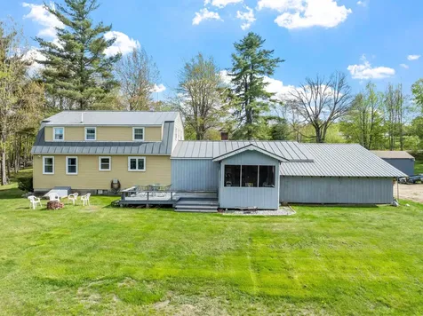 282 Currier Road Hill NH 03243