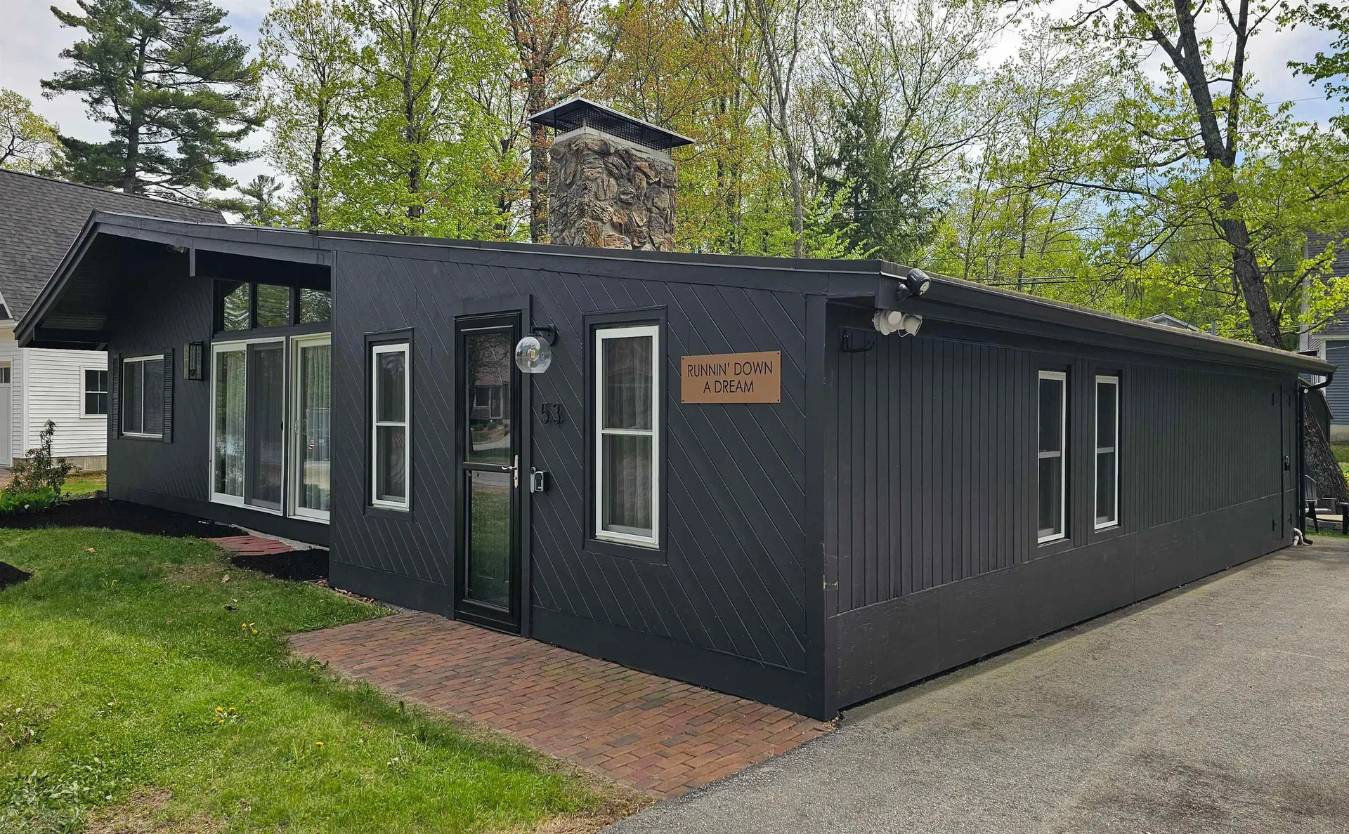 53 Old Barn Road Meredith NH 03253