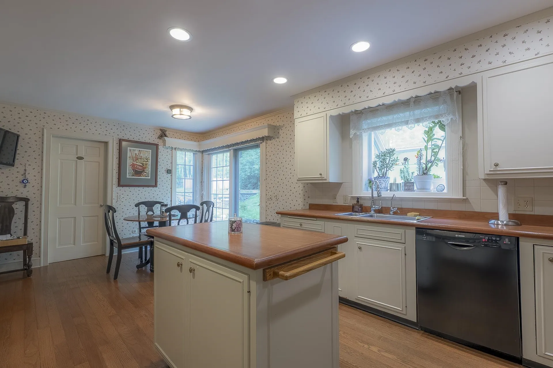 15 Laurel Lane Durham NH 03824