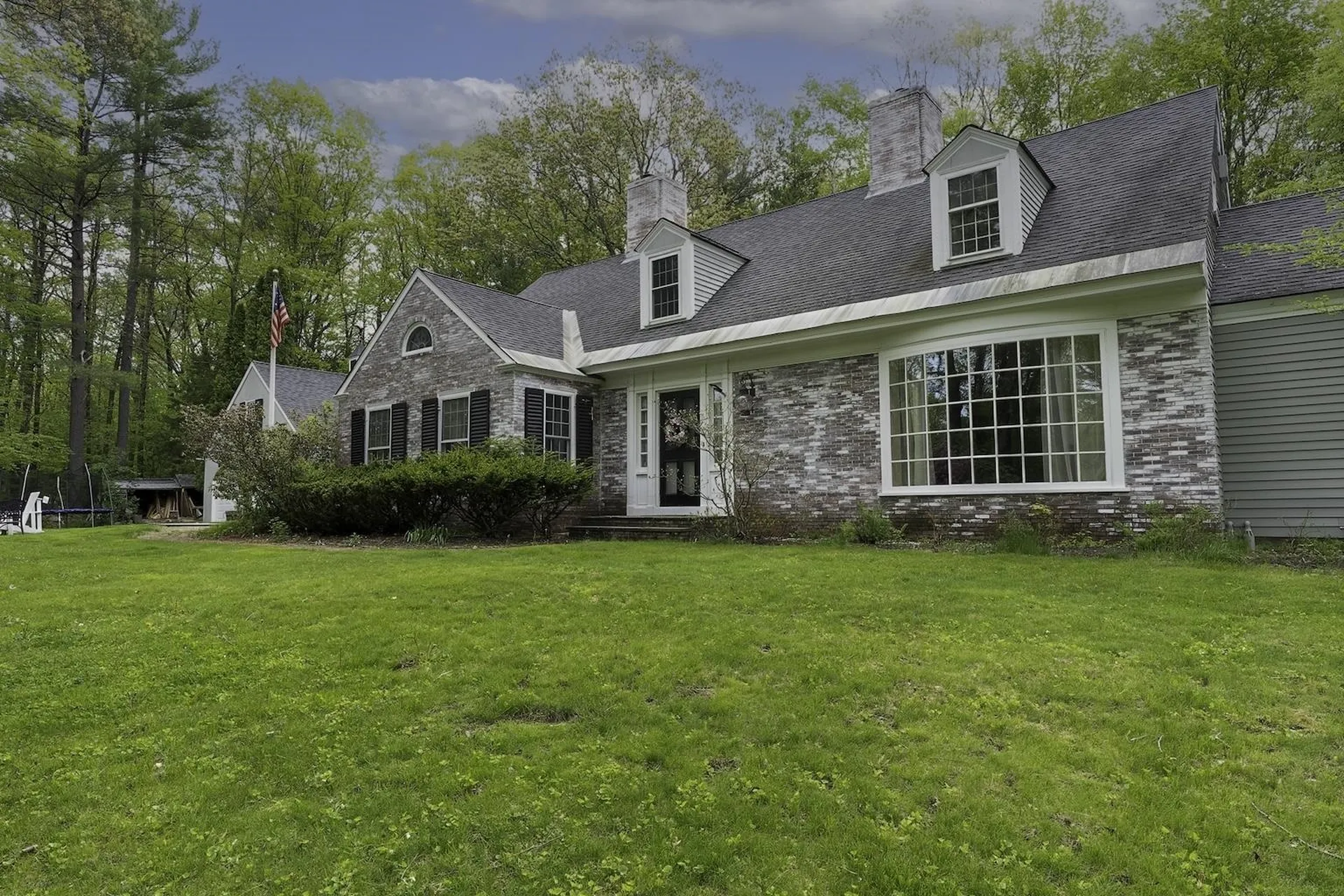 15 Laurel Lane Durham NH 03824