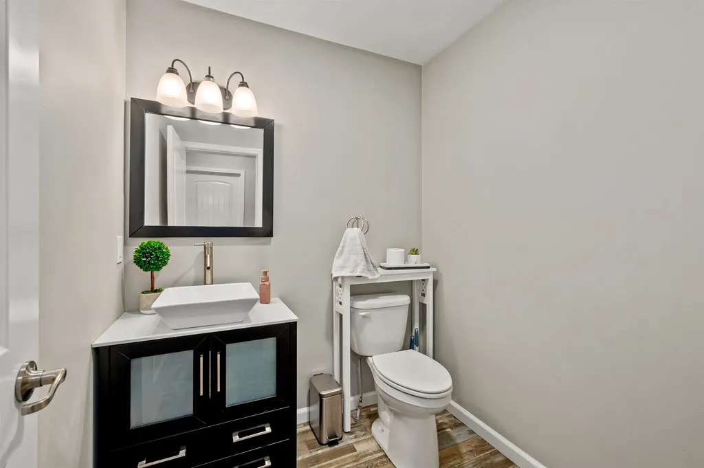 32 David Lewis Road Gilford NH 03249