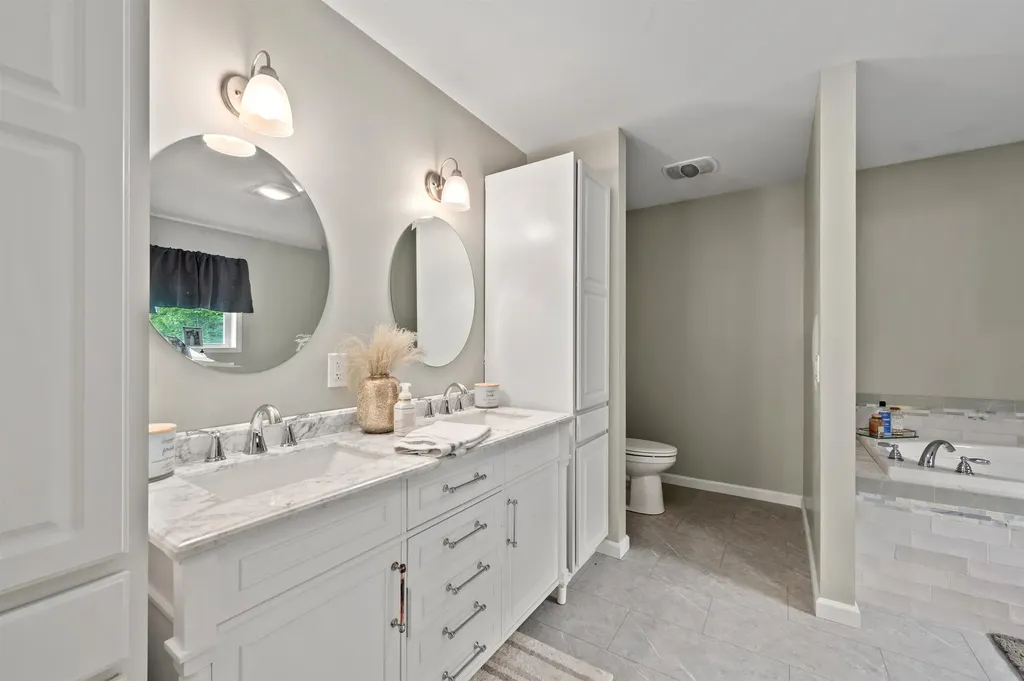 32 David Lewis Road Gilford NH 03249