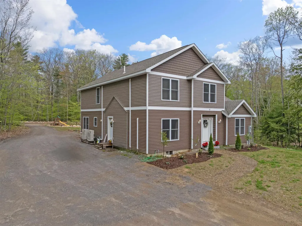 32 David Lewis Road Gilford NH 03249