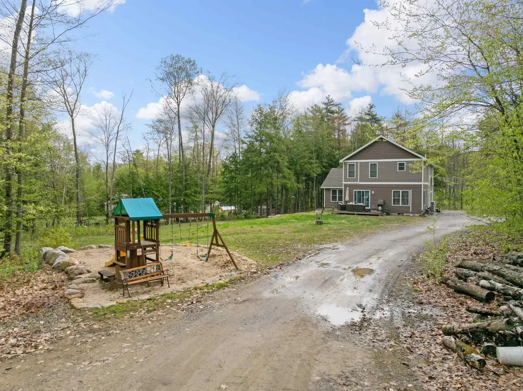 32 David Lewis Road Gilford NH 03249