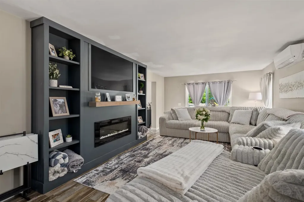 32 David Lewis Road Gilford NH 03249