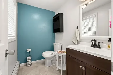 46 Dorothy Drive Epping NH 03042