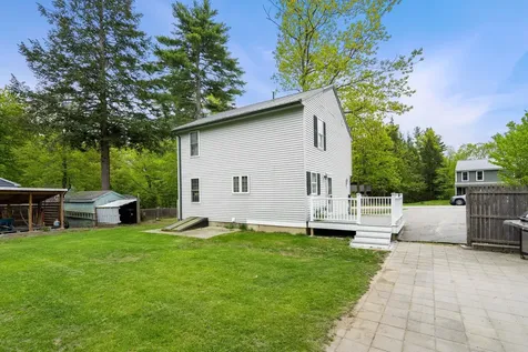 46 Dorothy Drive Epping NH 03042