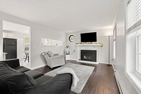 46 Dorothy Drive Epping NH 03042