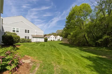 50 Brookside Drive Exeter NH 03833