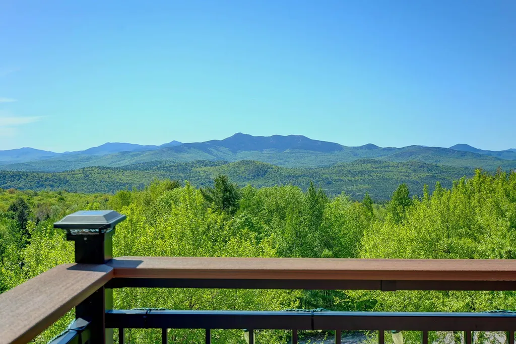 70 Peak Vista Lane Madison NH 03849