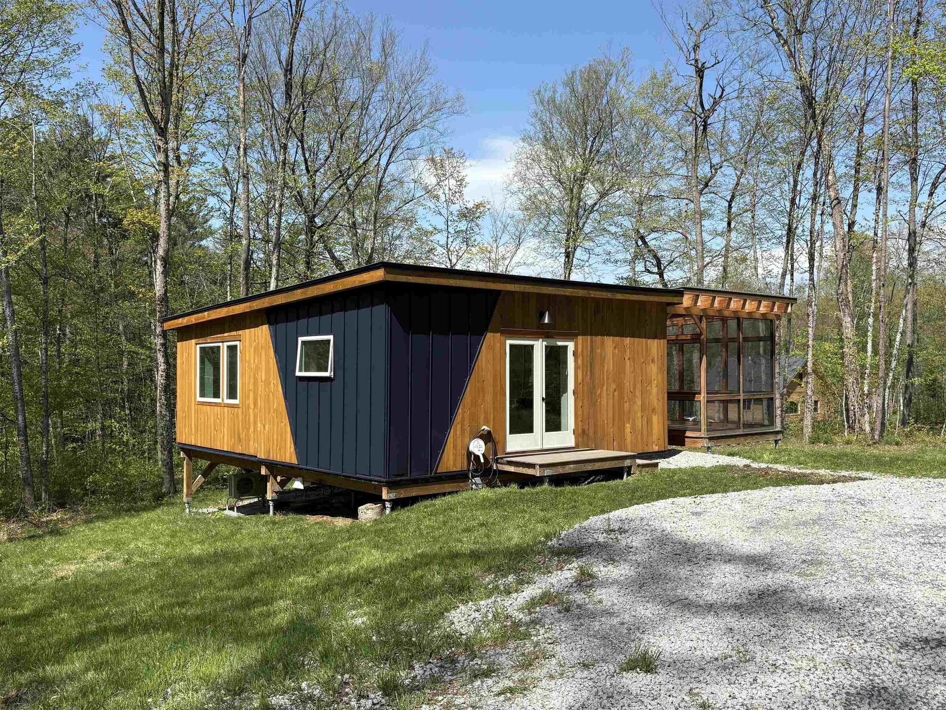 1578 Downer Road Sharon VT 05065-9712
