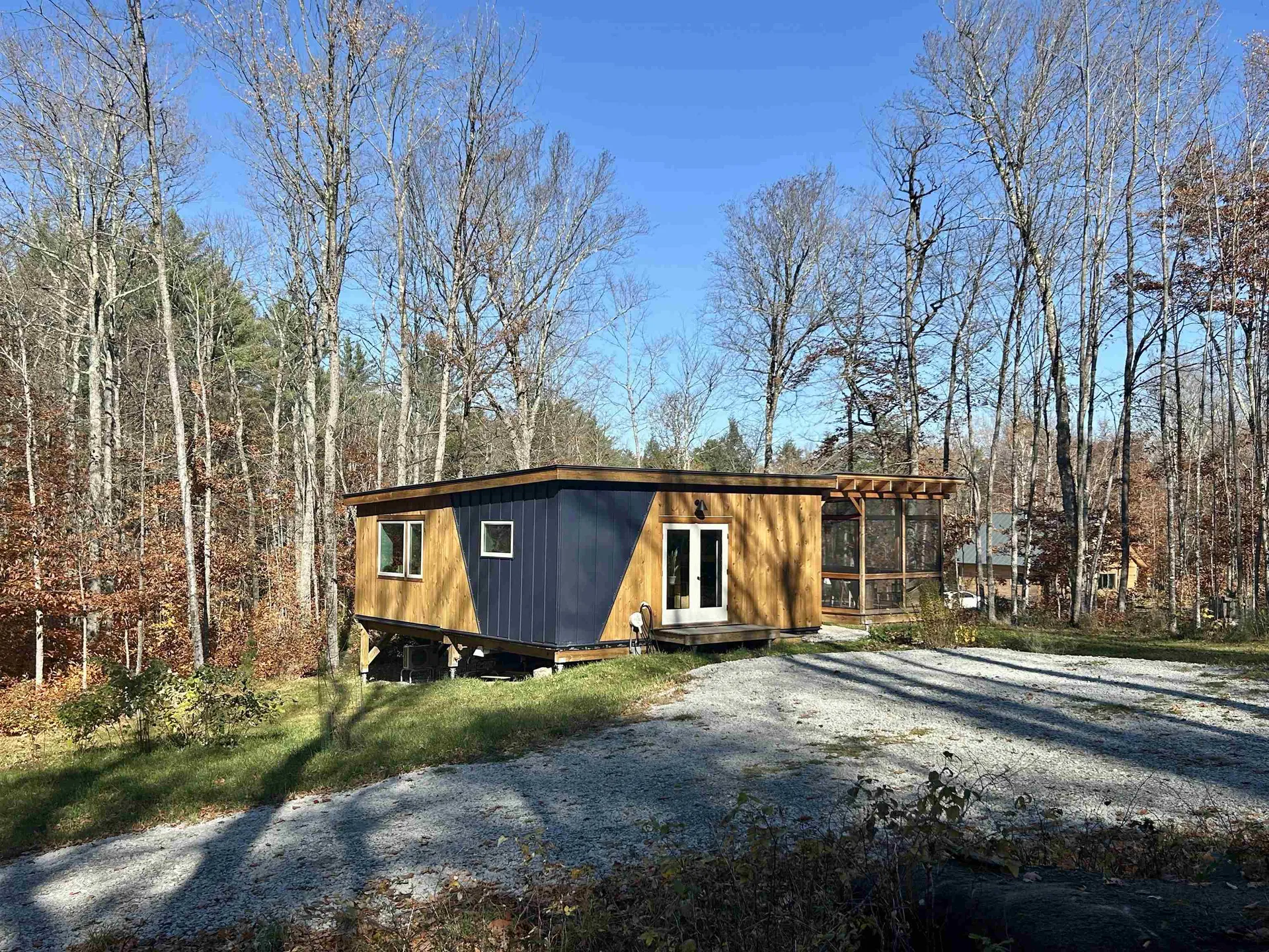 1578 Downer Road Sharon VT 05065-9712