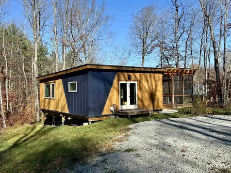 1578 Downer Road Sharon VT 05065-9712