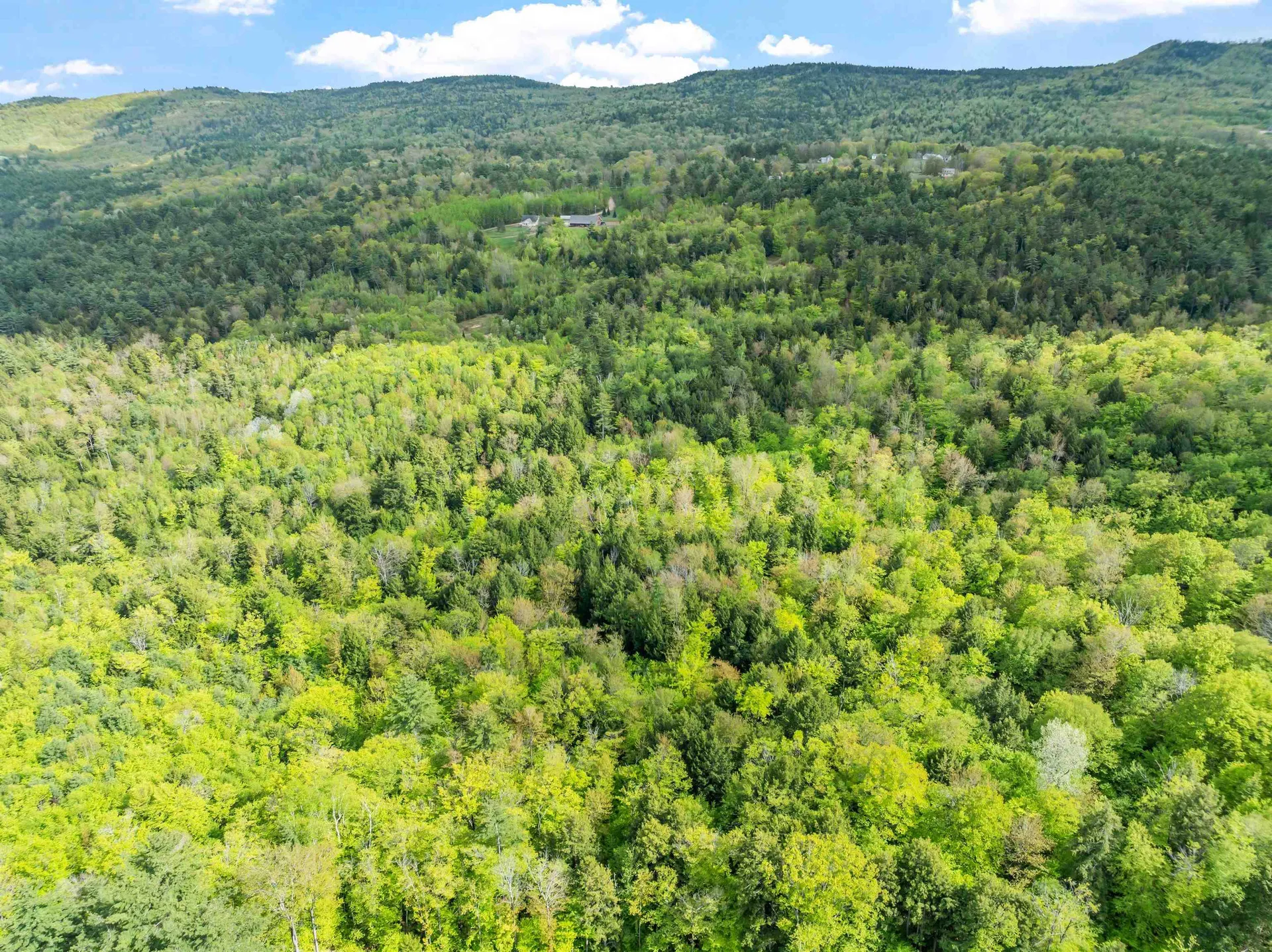 00 Currier Road Hill NH 03243