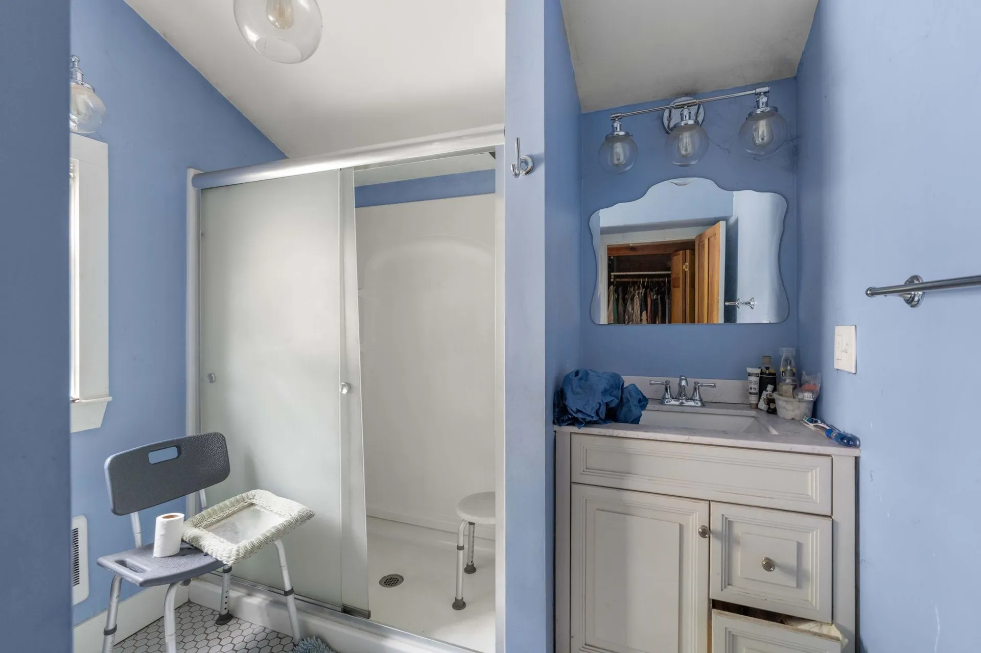 22 Church Street Kingston NH 03848