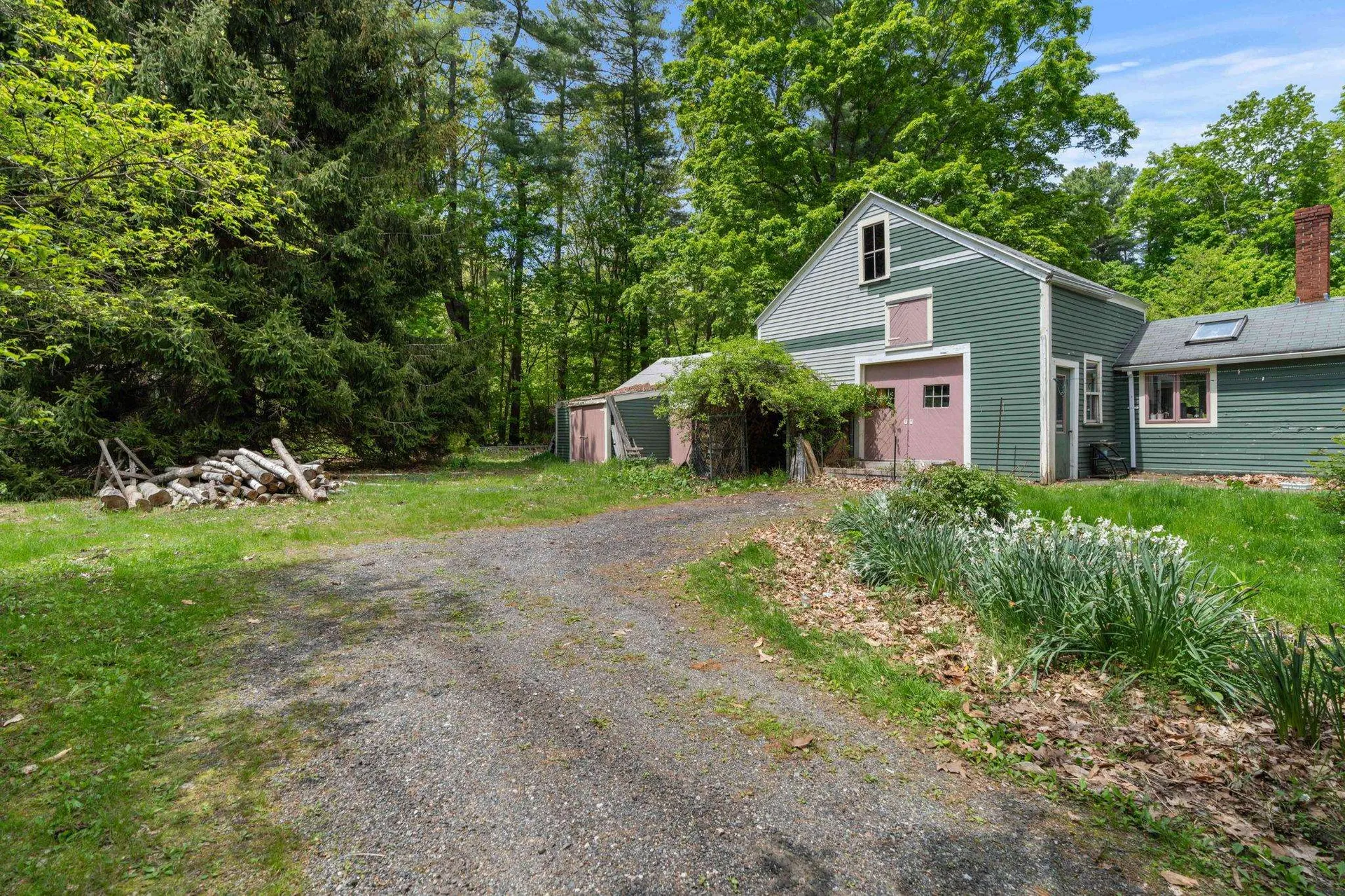 22 Church Street Kingston NH 03848