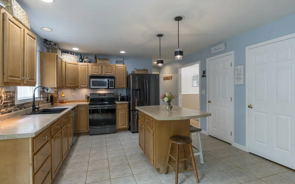 778 Templeton Turnpike Fitzwilliam NH 03447